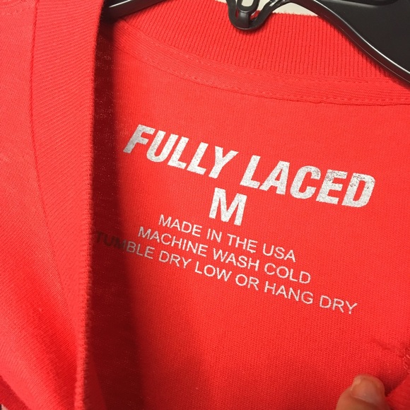 FULLY LACED Tee - Picture 3 of 4